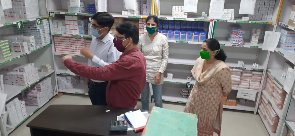 Yamunanagar Hulchul yamunanagar hulchul यमुनानगर हलचल jagadhri civil hospital inspection by dc on corona preparatoin (1)