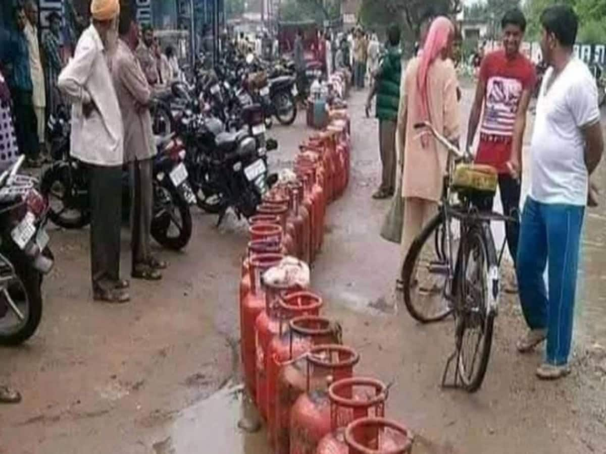 LPG सिलेंडर अब 2014 वाले रेट पर, यकीन नहीं हो रहा तो पढ़ें यह खबर 